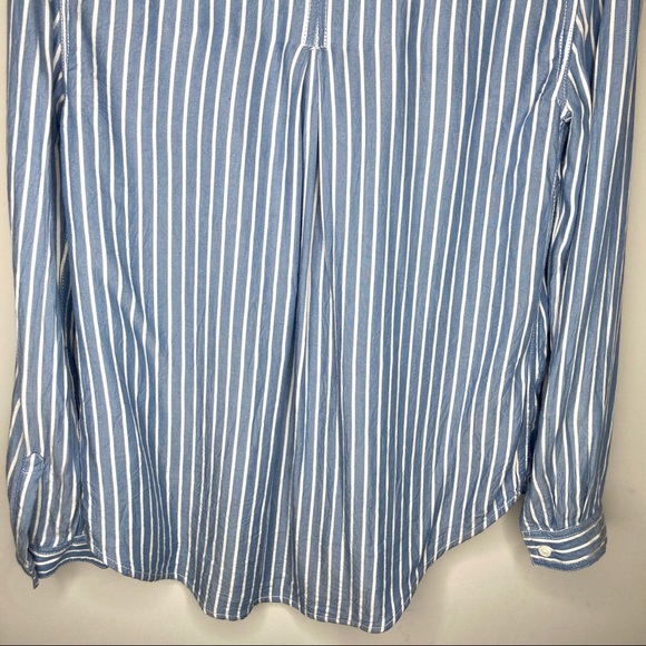 Beachlunchlounge button down blue stripe top small - Picture 6 of 6